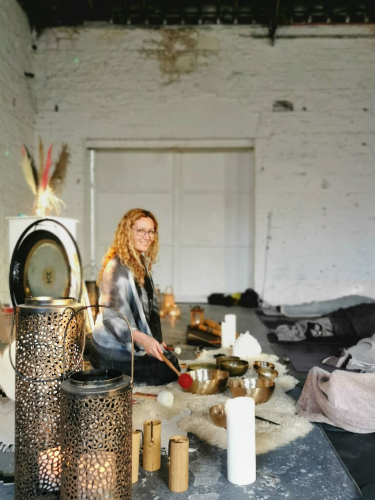 D-light Studio Gong Bath Rebirthing Breathwork Culture Night